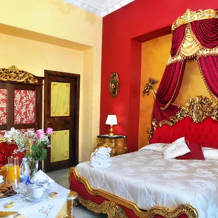 La Dolce - Luxury House Alojamento de Acomodação e Pequeno-almoço 4*